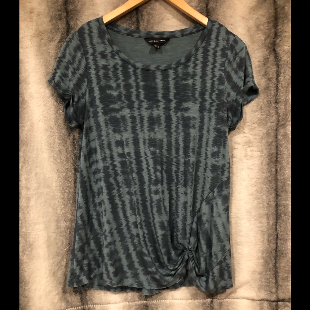 Rock & Republic shirt sleeve blouse